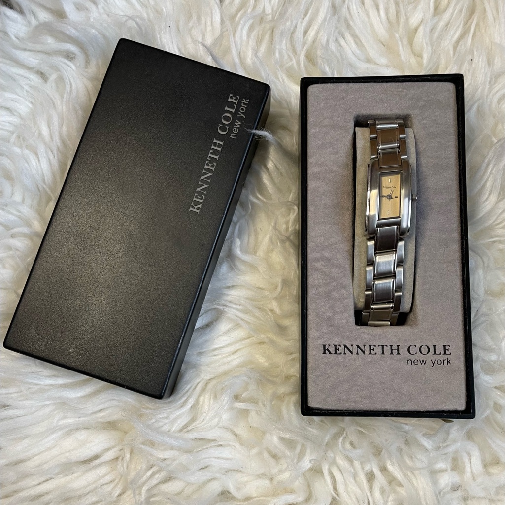 Silver Kenneth Cole New York Vintage Bracelet